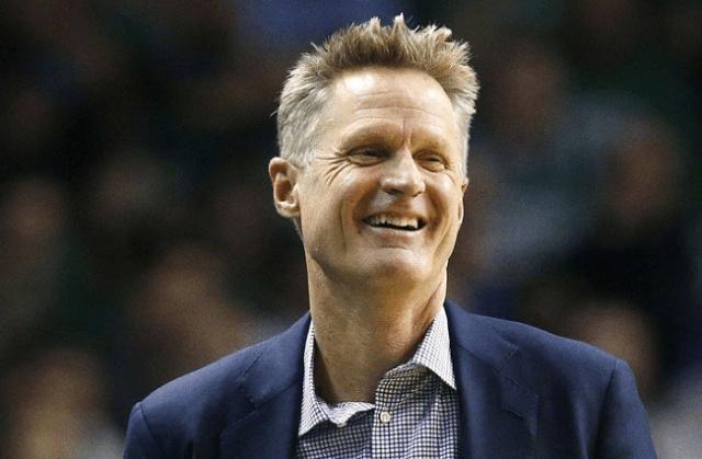 国乒8-1轻取日本队，豪夺混团世界杯三连冠（国乒8-1完胜日本，强势加冕混团世界杯三连冠）