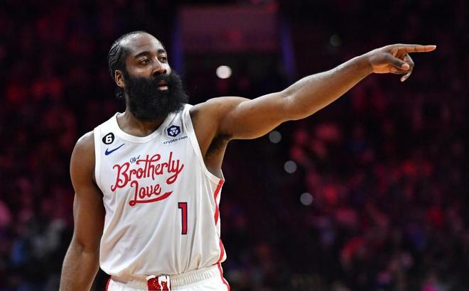 皇马1.5亿新星入选大名单！18岁天才中卫获首次征召，利物浦多特疯抢皇马死活不卖（18岁天才中卫首入皇马大名单：1.5亿新星遭利物浦、多特竞逐，皇马坚决留人）