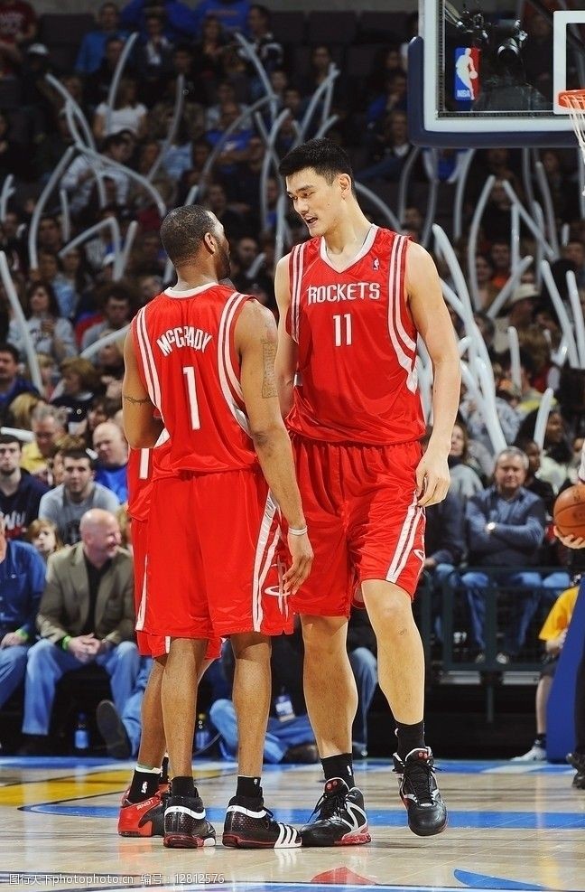 马特乌斯：我和马拉多纳就像梅西和C罗，但我们场外相处更多（马特乌斯：与马拉多纳是梅罗式对手，但场外互动更频繁）