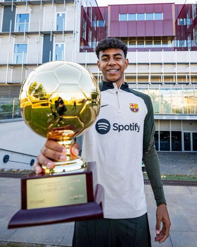 球员离开曼联就能踢得很好？麦克托米奈：这不是曼联的问题（离开曼联就能立刻起飞？麦克托米奈：问题不在曼联）