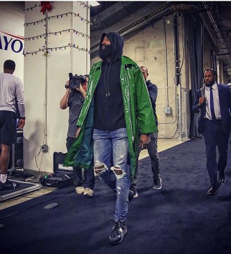 足球之所以迷人，就在这里（这就是足球的魅力）