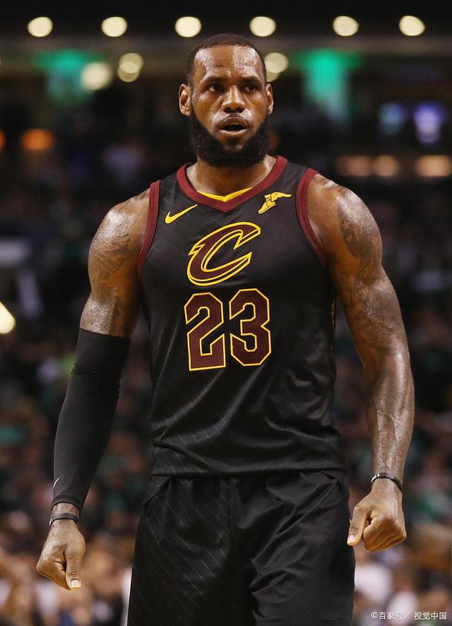 阿莱格里：防守是全队的事，要想赢得比赛就必须弄脏裤子（阿莱格里：防守是全队责任，想赢球就得不怕把裤子弄脏）