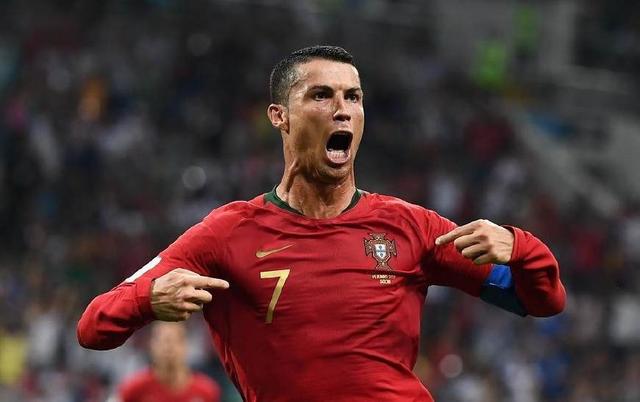 尤尔曼德：多特是顶级球队；格里马尔多可以胜任多个位置（尤尔曼德：多特蒙德是一流强队，格里马尔多多面手可胜任多位置）