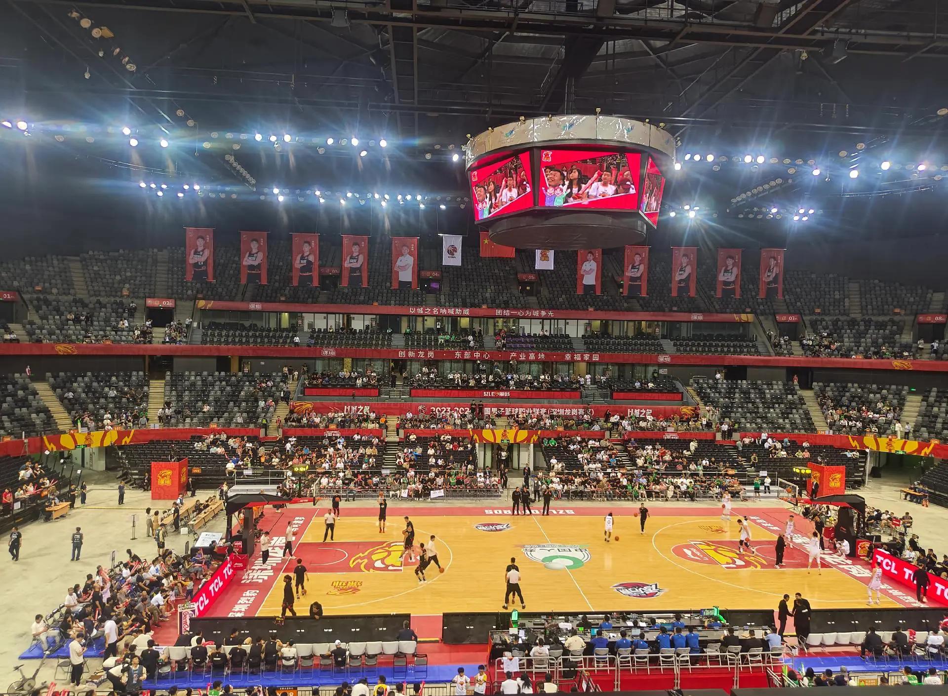 官方：2025赛季中国足球职业联赛颁奖会将于12月12日晚举行（官方宣布：2025赛季中国足球职业联赛颁奖典礼定于12月12日晚举行）