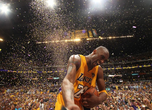 先发制人！徐杰首节4中3拿到7分2板 正负值+11（开局强势！徐杰首节4投3中拿7分2篮板，正负值+11）