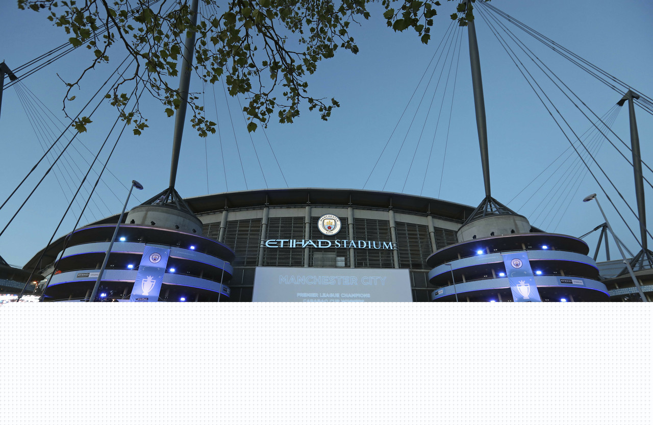 中超最佳进球候选（禁区内）：倒钩凌空脚后跟，谁是你心中的最佳进球？（中超禁区内最佳进球候选：倒钩、凌空、脚后跟，哪球才是你的最佳？）