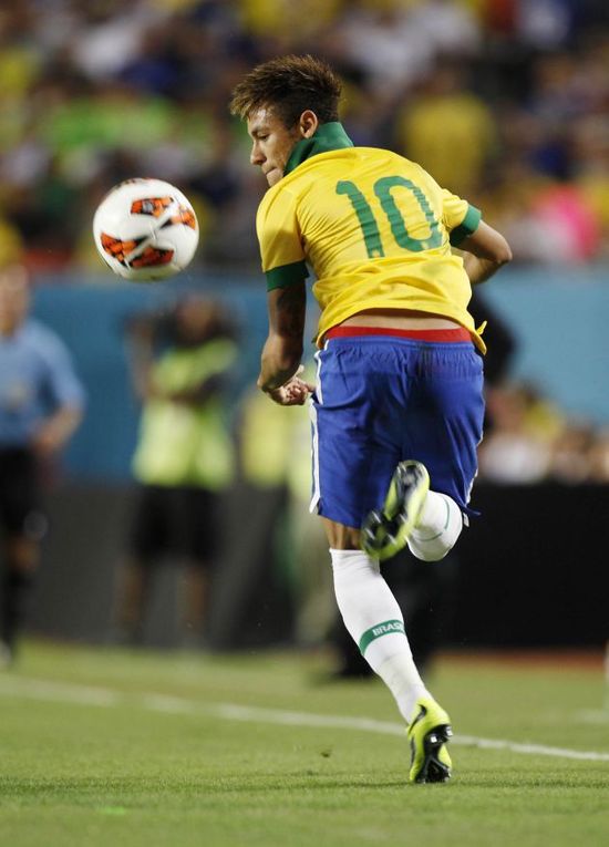 四川全华班首节合砍23分，次节9分钟得6分被青岛反超（四川全华班首节砍下23分，次节9分钟仅6分遭青岛反超）